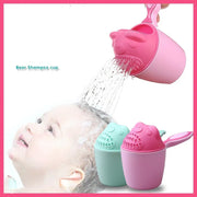 AquaPlay: Splash-Friendly Baby Shampoo Cup